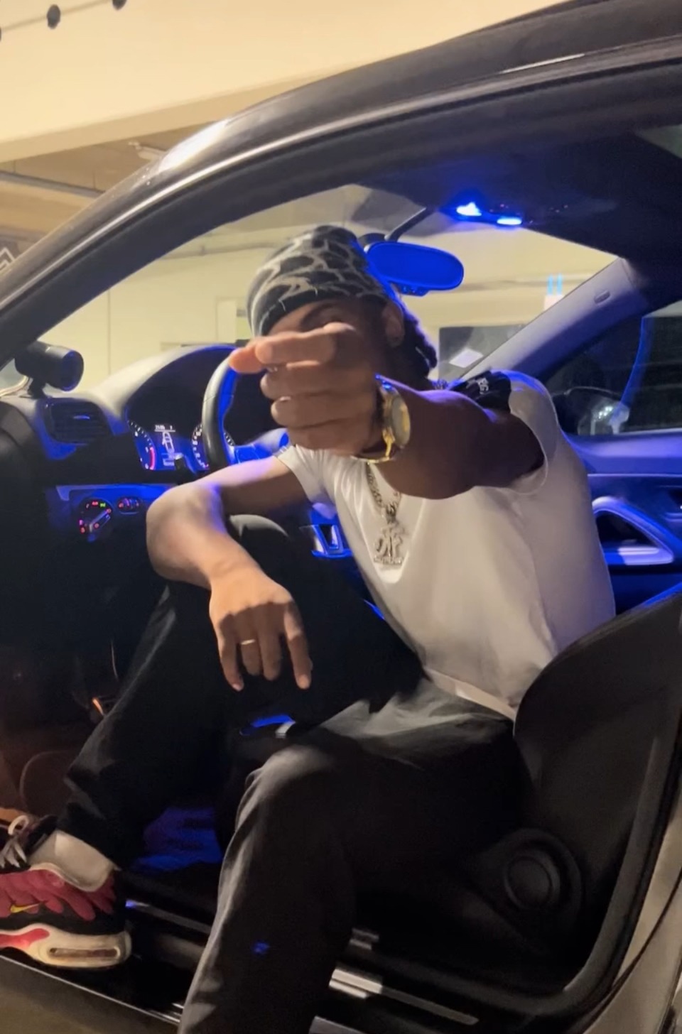 Profil de Mario, 20 ans, Libertine à Weekes