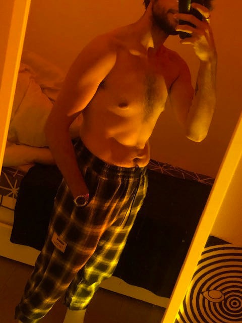 Profil de Jymmy, 22 ans, Libertine à High River