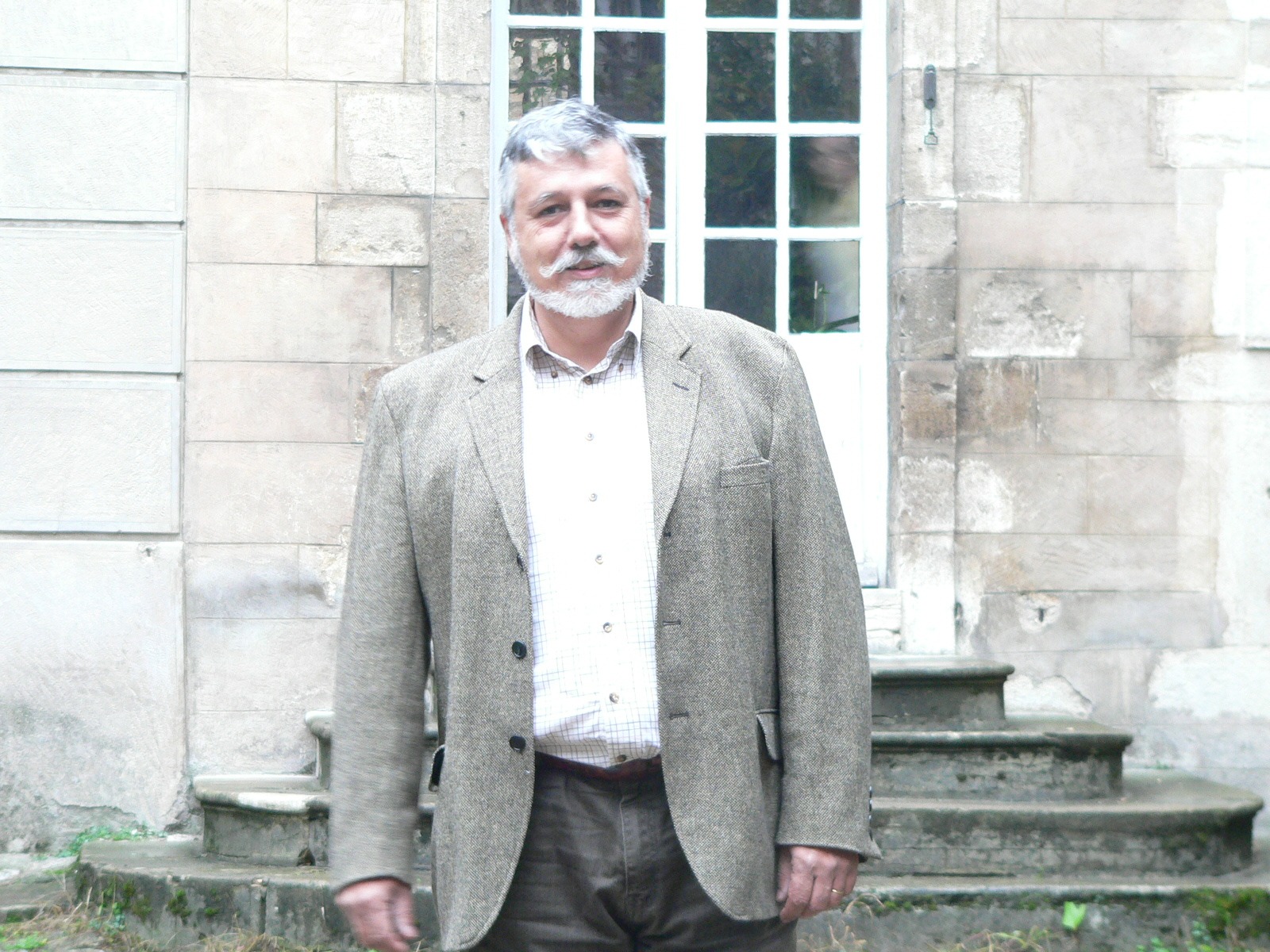 Profil de Osama, 47 ans, Libertine à Jasper