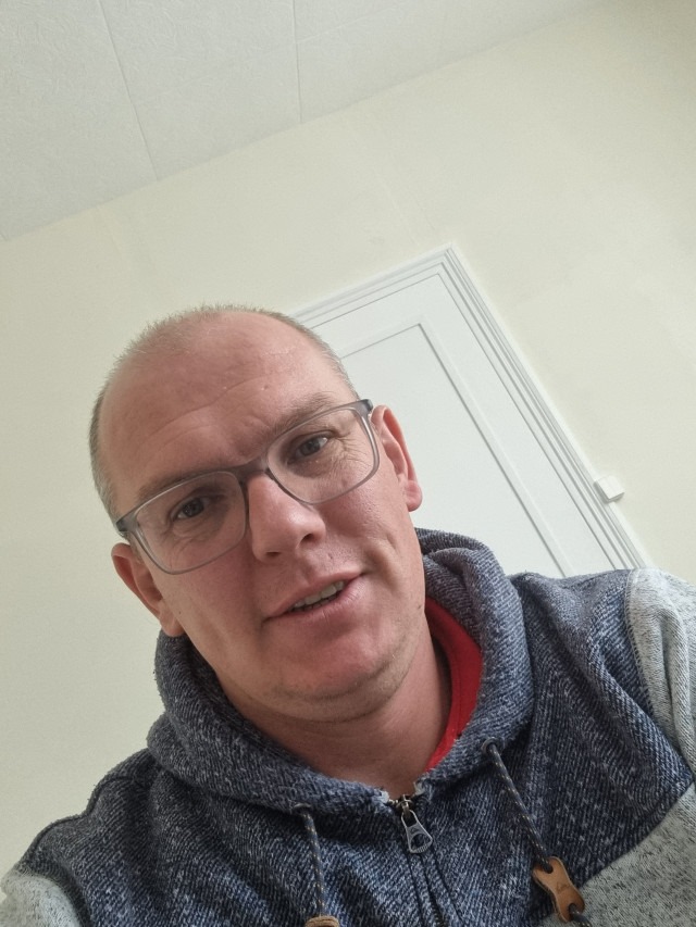 Profil de Johnson, 43 ans, Libertine à Saint-Ludger