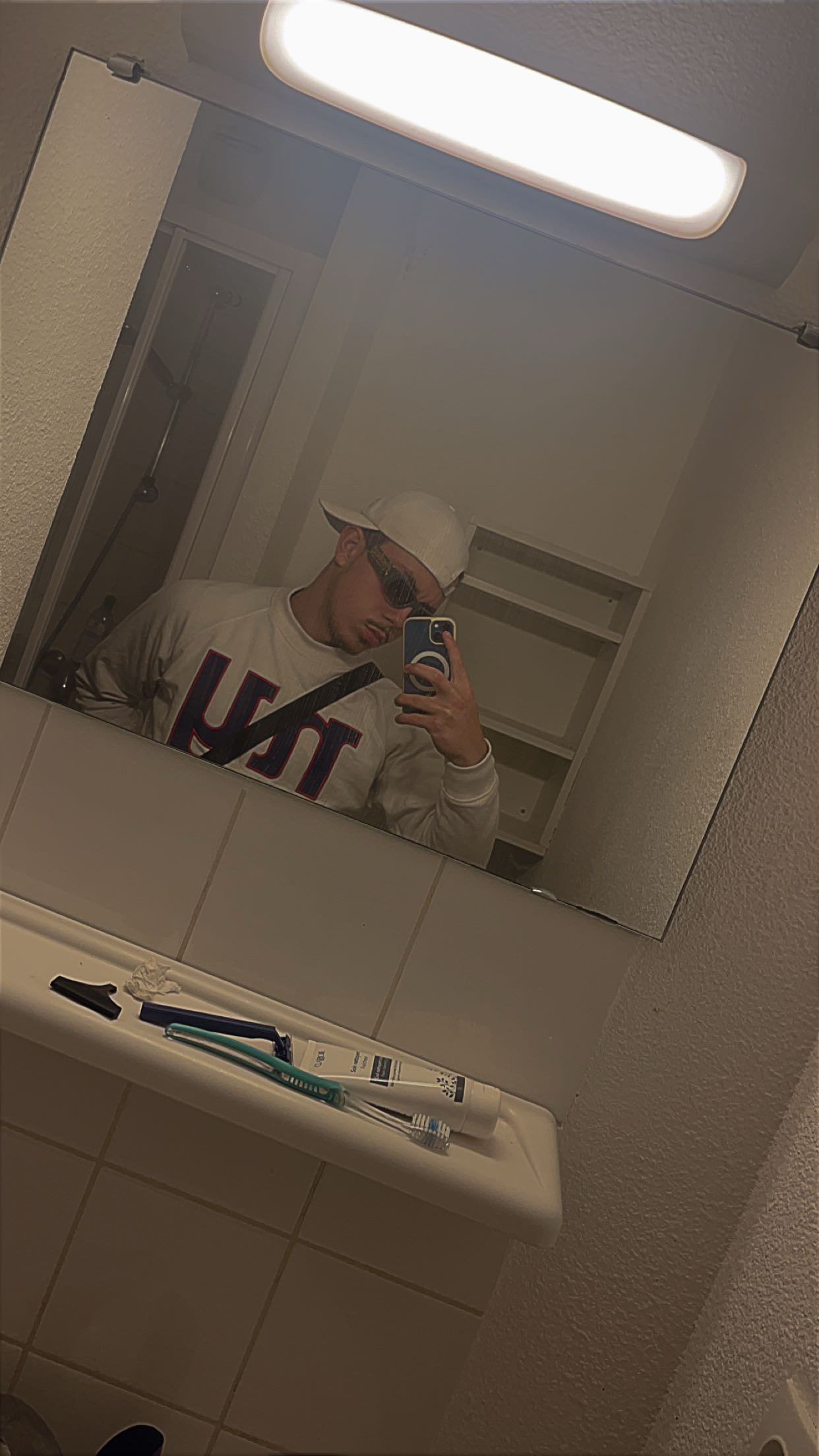 Profil de Mathurin, 20 ans, Libertine à Vulcan