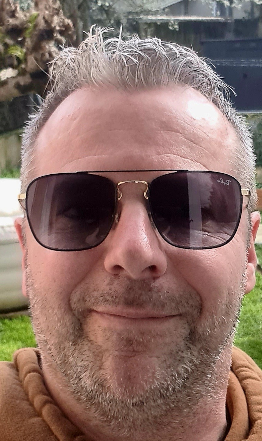 Profil de Yoann, 55 ans, Libertine à Stirling