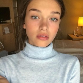 Profil de Mia, 26 ans, Libertine à Carievale