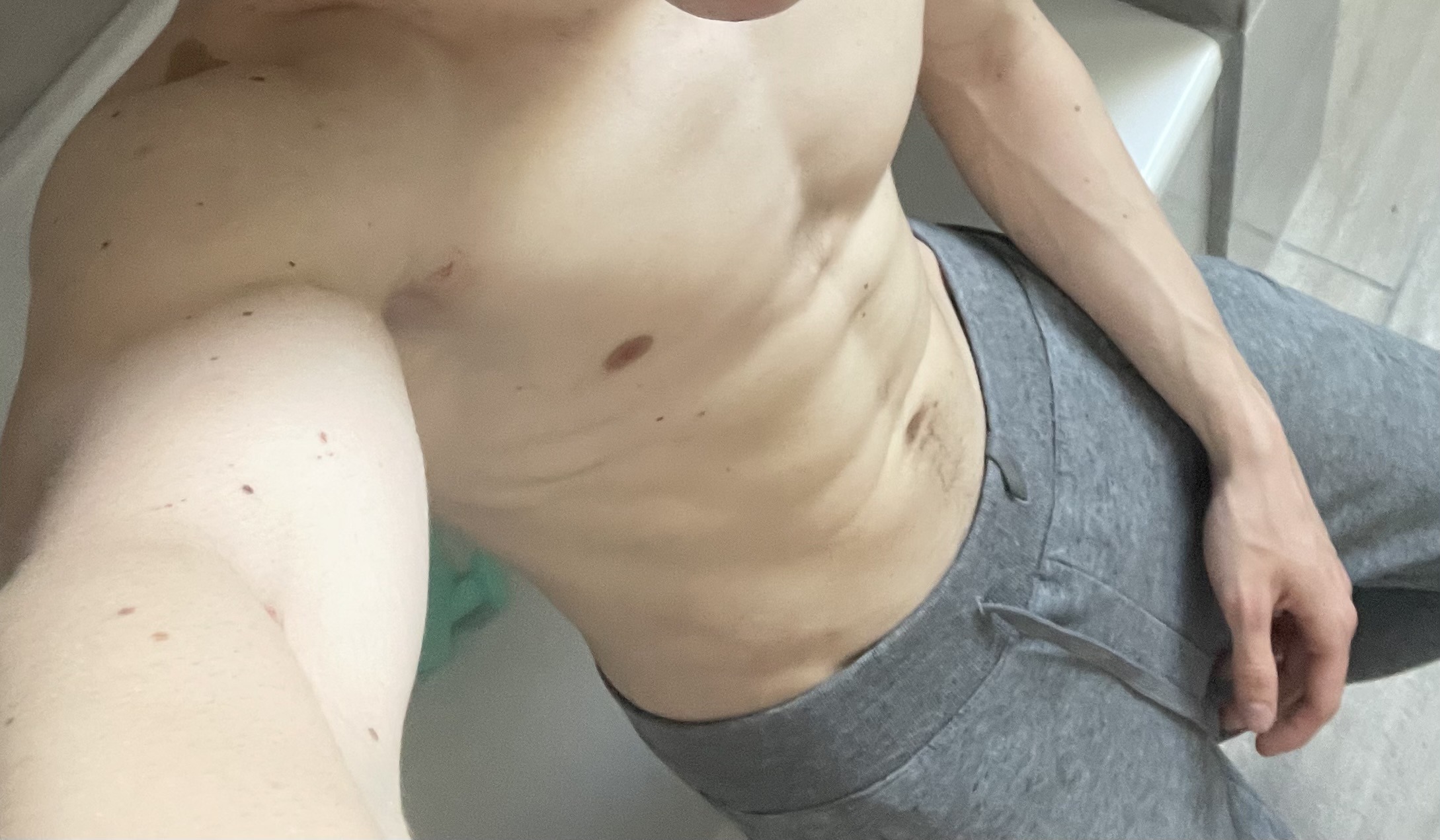Profil de Huy, 22 ans, Libertine à Leading Tickles