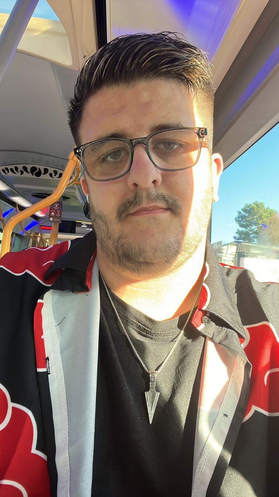 Profil de Keenan, 29 ans, Libertine à Redcliff