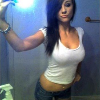 Profil de Tyha, 28 ans, Libertine à Roquemaure