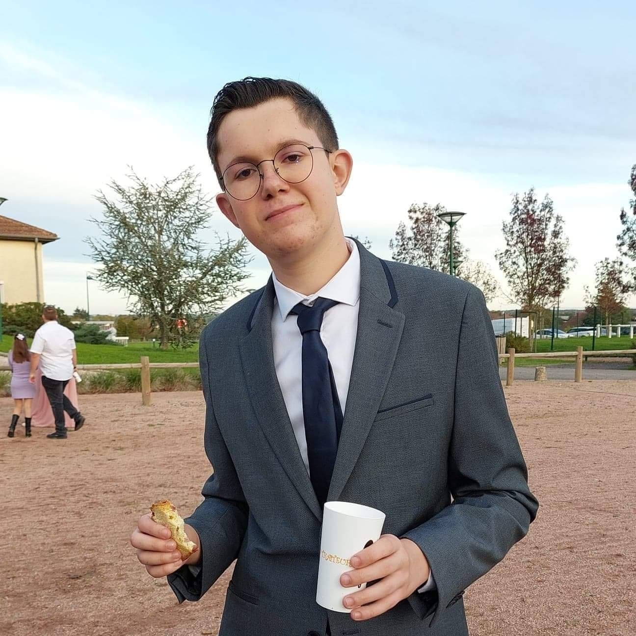 Profil de Lorris, 21 ans, Libertine à Strong