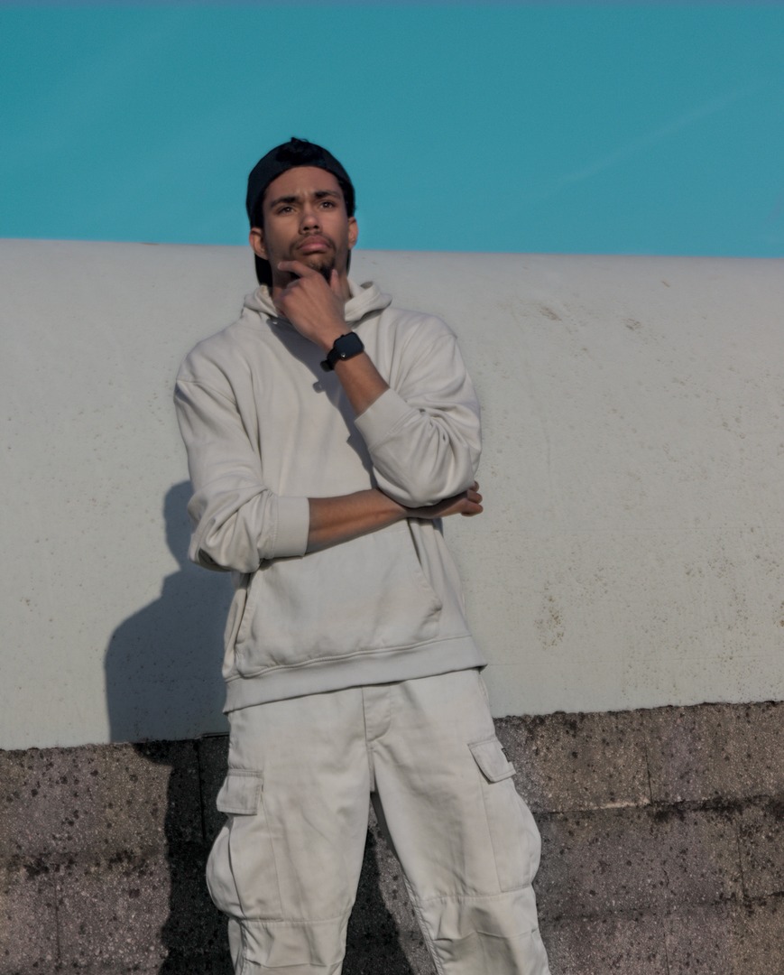 Profil de Yilmaz, 25 ans, Libertine à Calmar