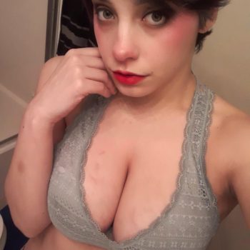 Profil de Constantina, 34 ans, Libertine à Saint-Damien