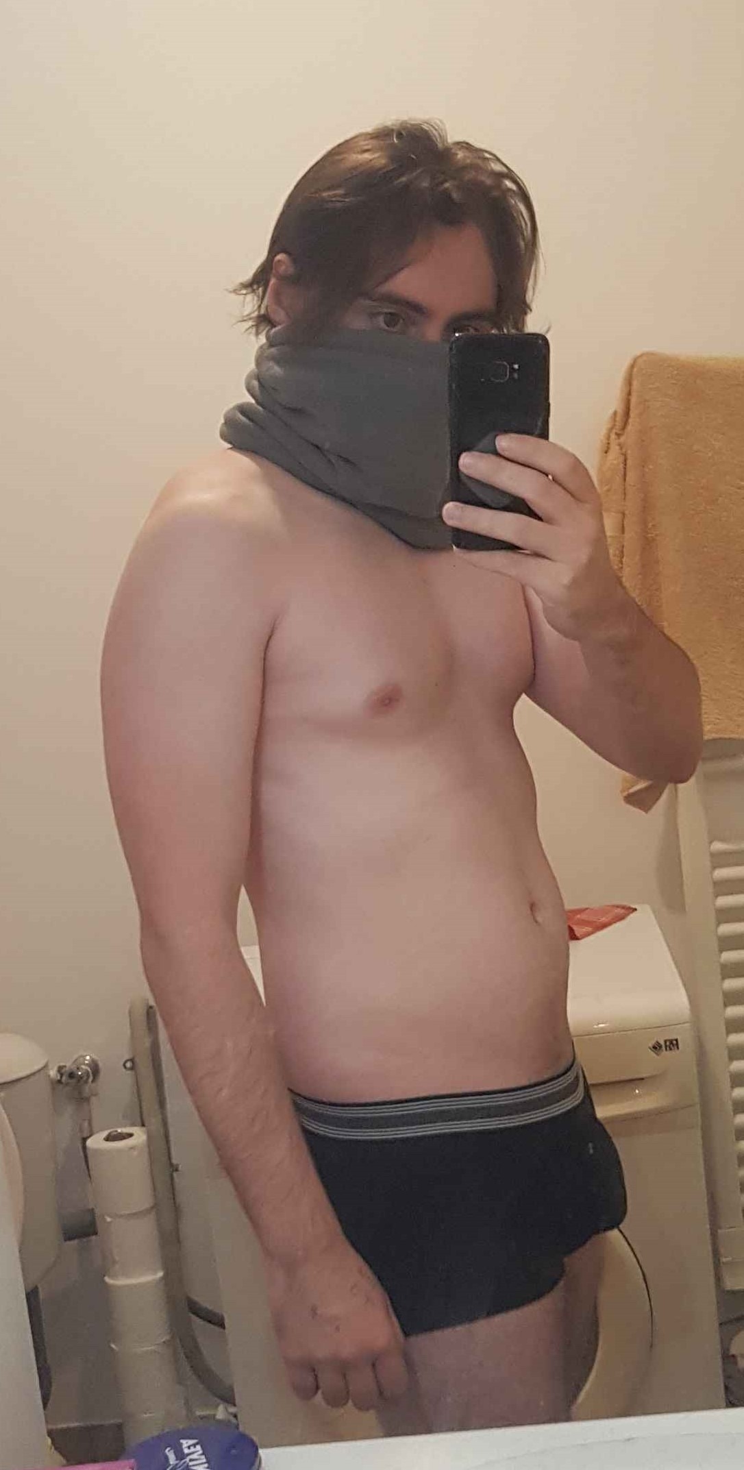 Profil de Nahel, 25 ans, Libertine à Waskatenau