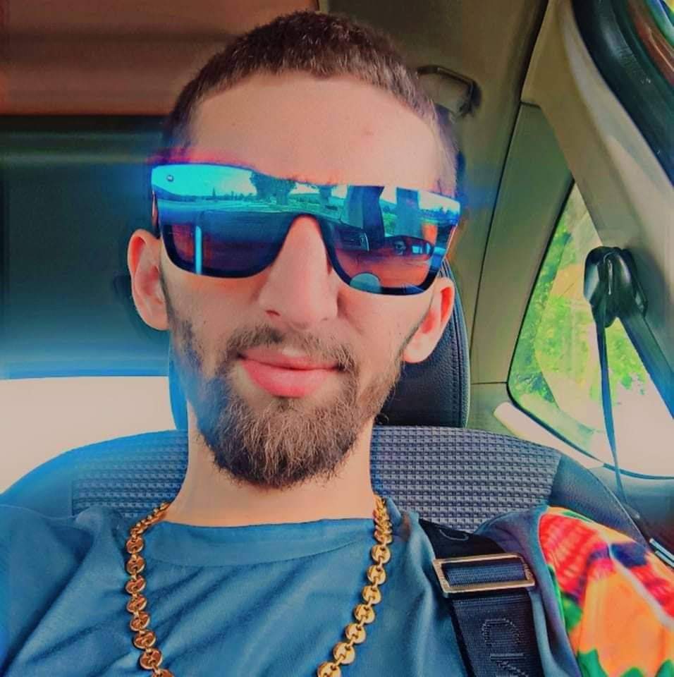 Profil de Kriss, 27 ans, Libertine à Raymond