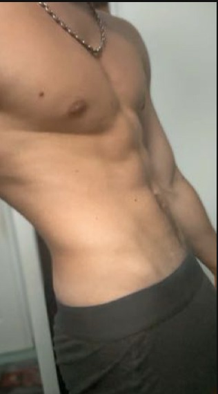 Profil de Bakary, 22 ans, Libertine à Crowsnest Pass