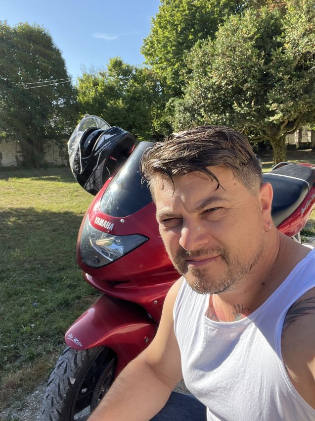 Profil de Marwane, 43 ans, Libertine à Bristol