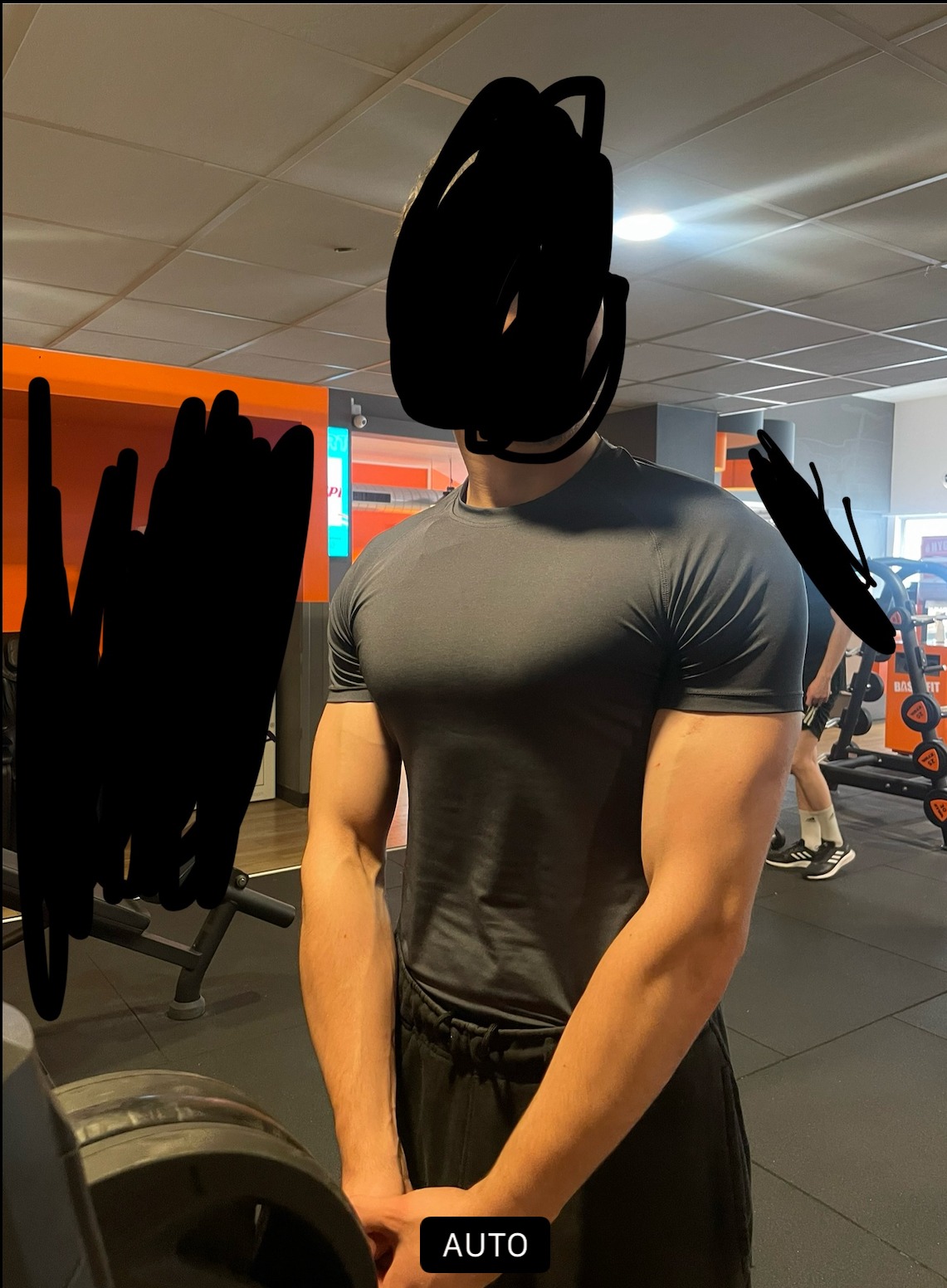 Profil de Adryan, 24 ans, Libertine à Montrose