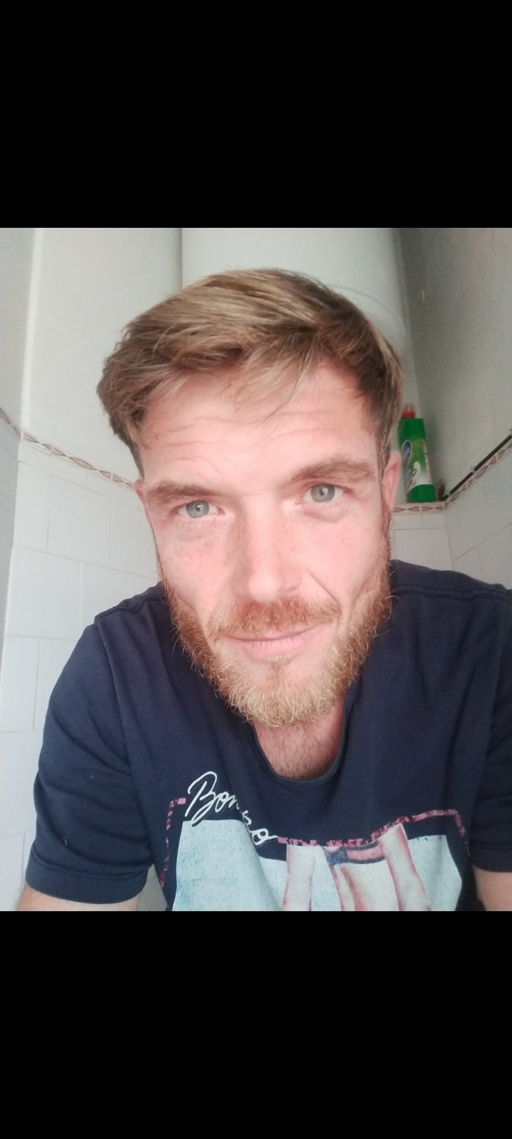 Profil de Fereol, 35 ans, Libertine à Nédélec