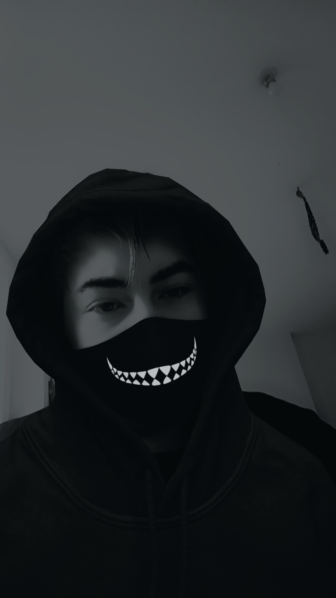 Profil de Kadir, 24 ans, Libertine à Calmar