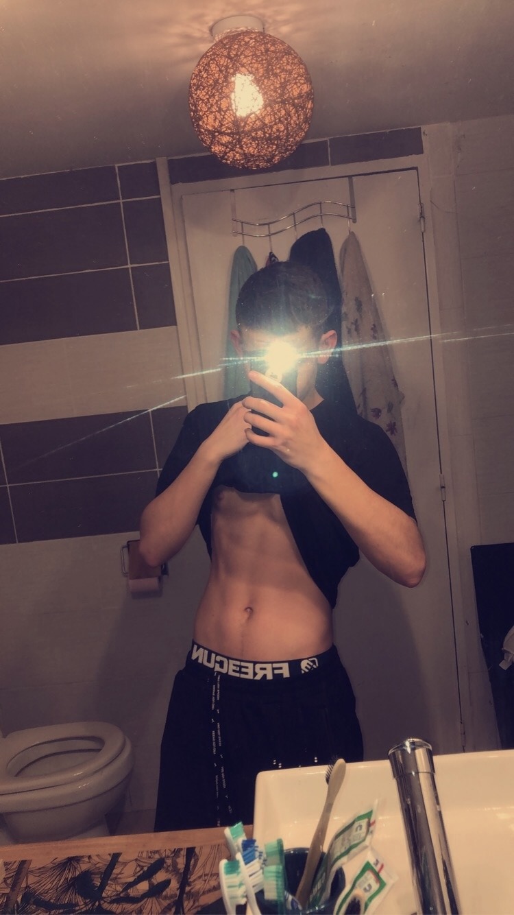 Profil de Yamadou, 20 ans, Libertine à Bon Accord