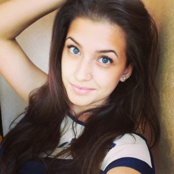 Profil de Avelina, 29 ans, Libertine à East Hereford