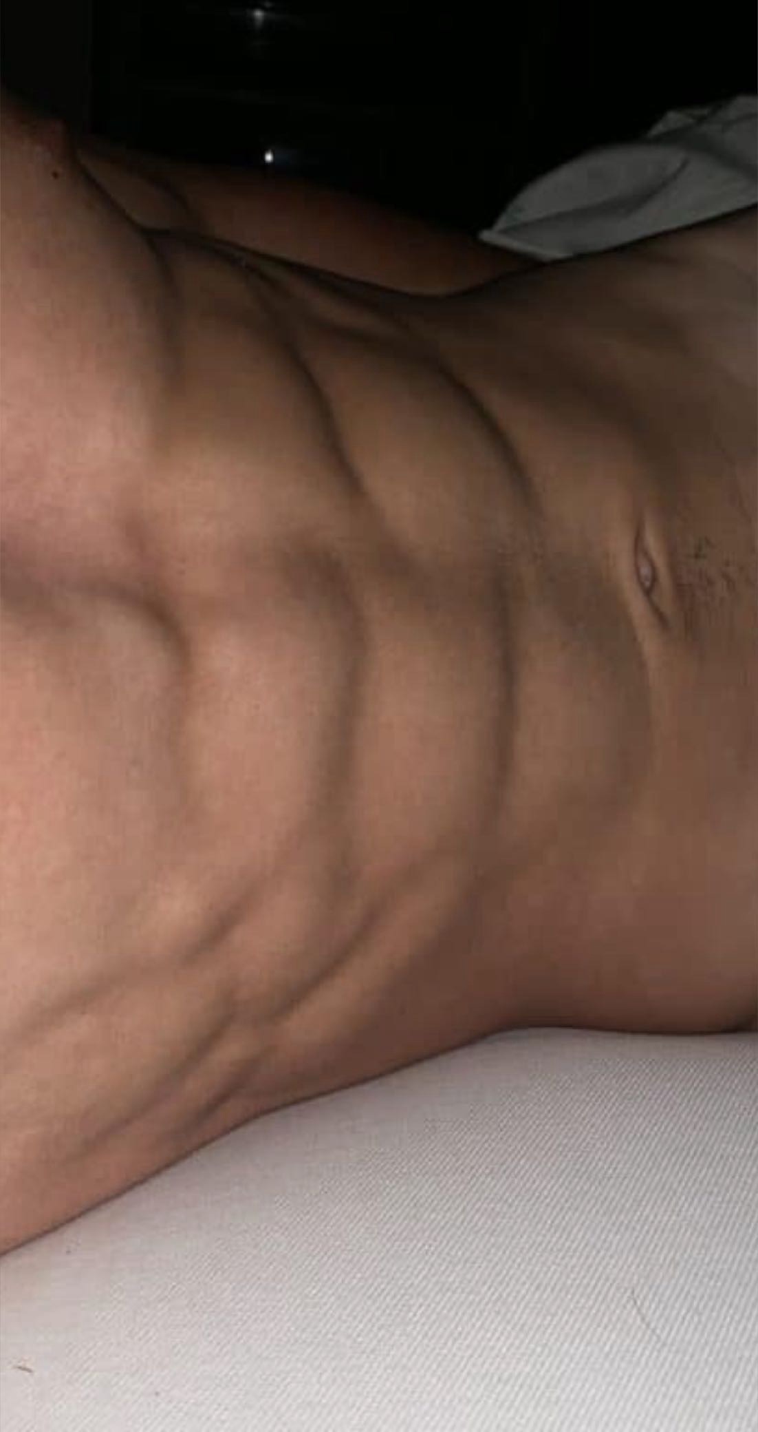 Profil de Sten, 24 ans, Libertine à Longview