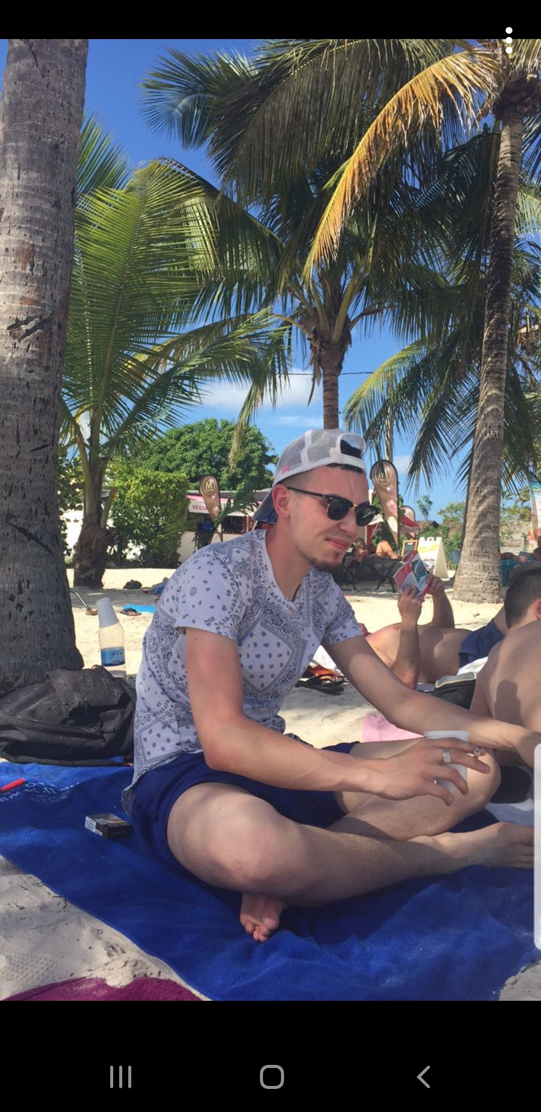 Profil de Badyss, 32 ans, Libertine à Boyle