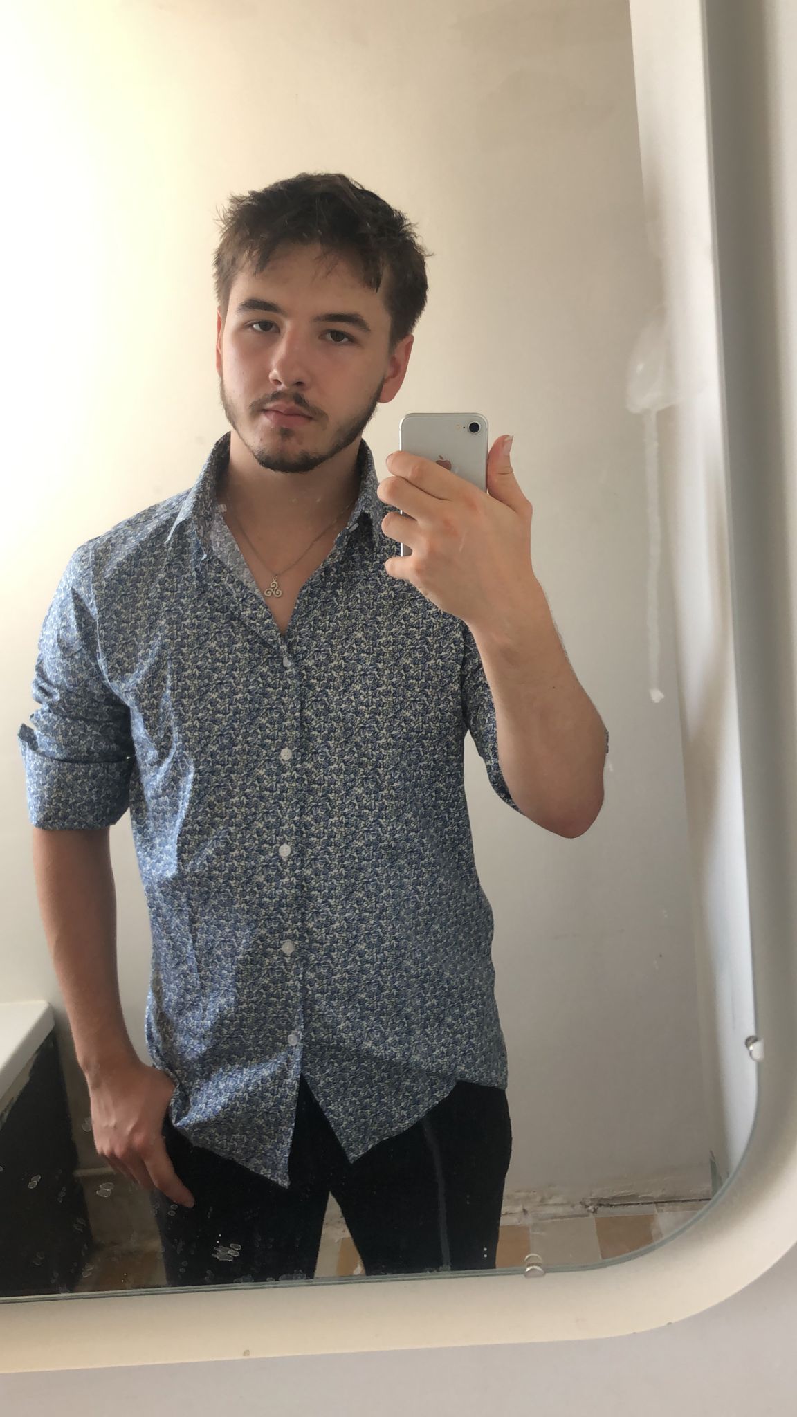 Profil de Jovan, 19 ans, Libertine à Ross River