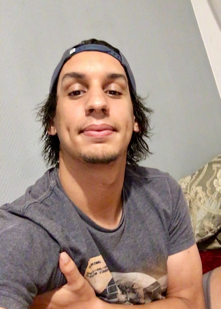 Profil de Manutea, 31 ans, Libertine à Delburne