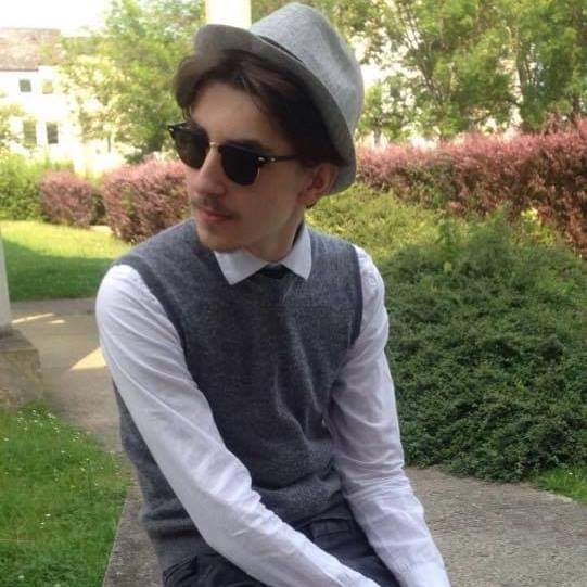 Profil de Ruffin, 27 ans, Libertine à Young