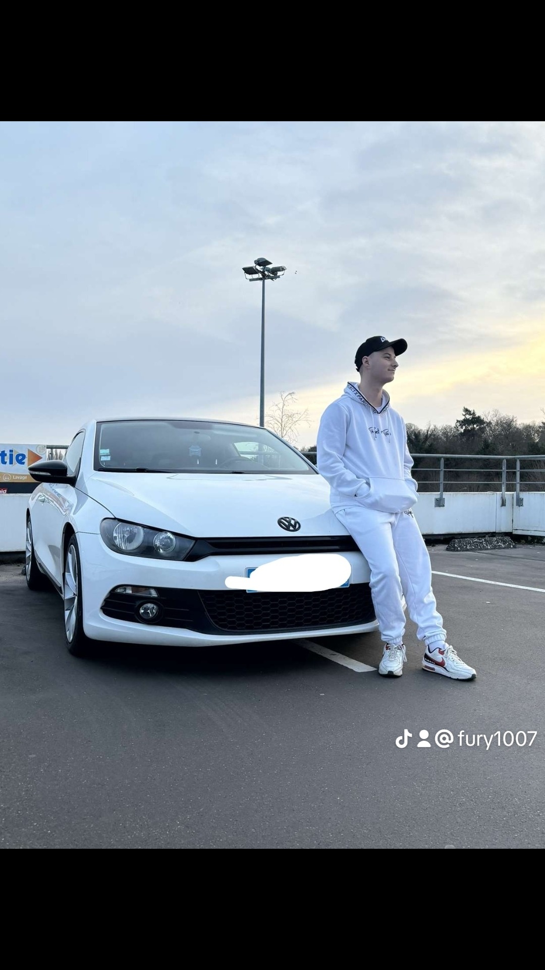 Profil de Iliano, 22 ans, Libertine à Canmore