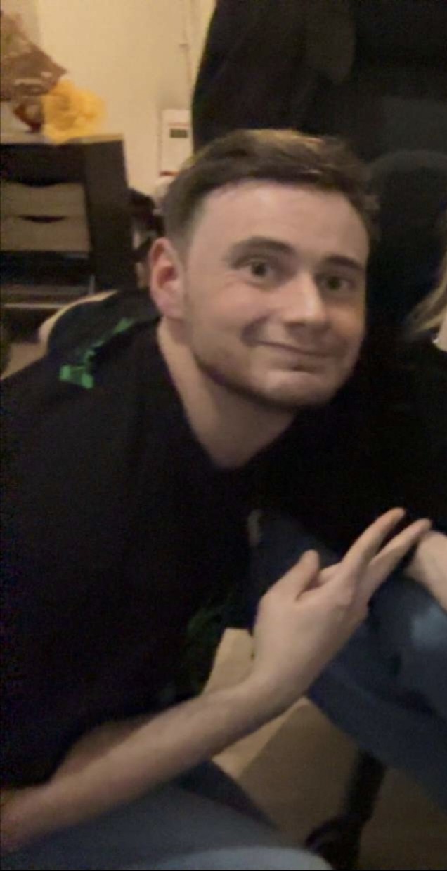 Profil de Yolain, 25 ans, Libertine à Acme