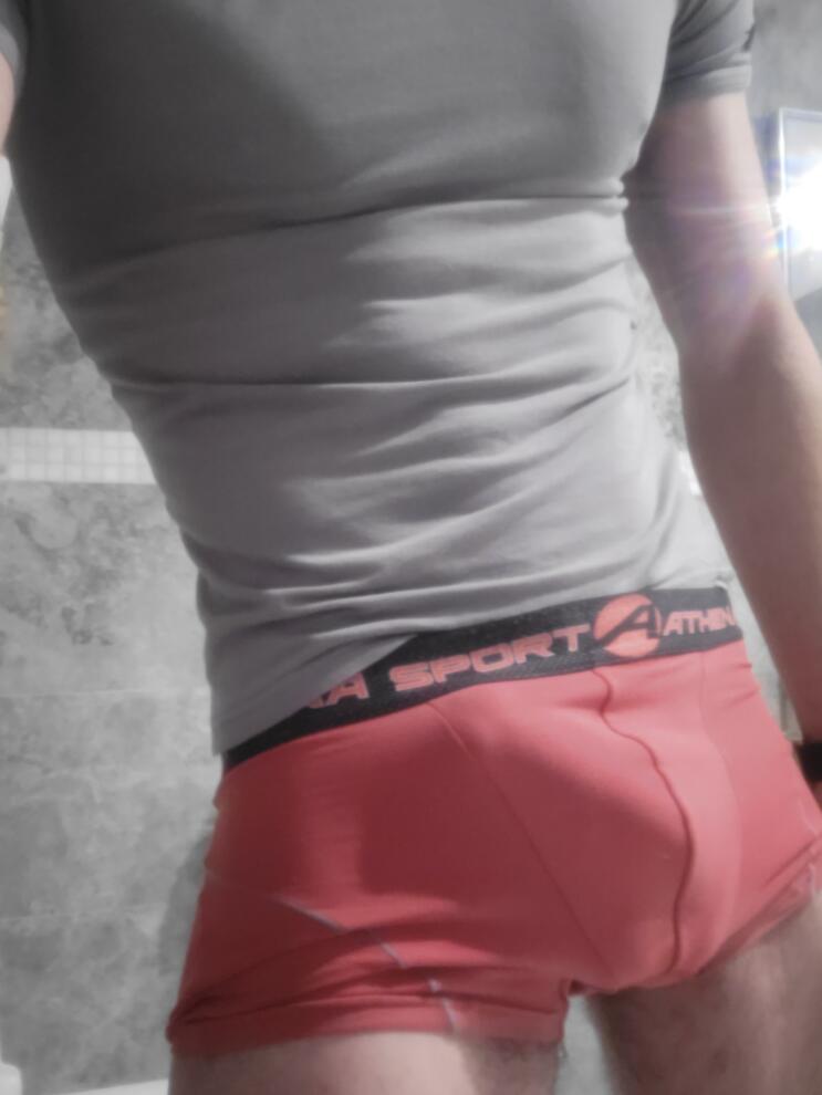 Profil de Cengiz, 40 ans, Libertine à Powerview-Pine Falls