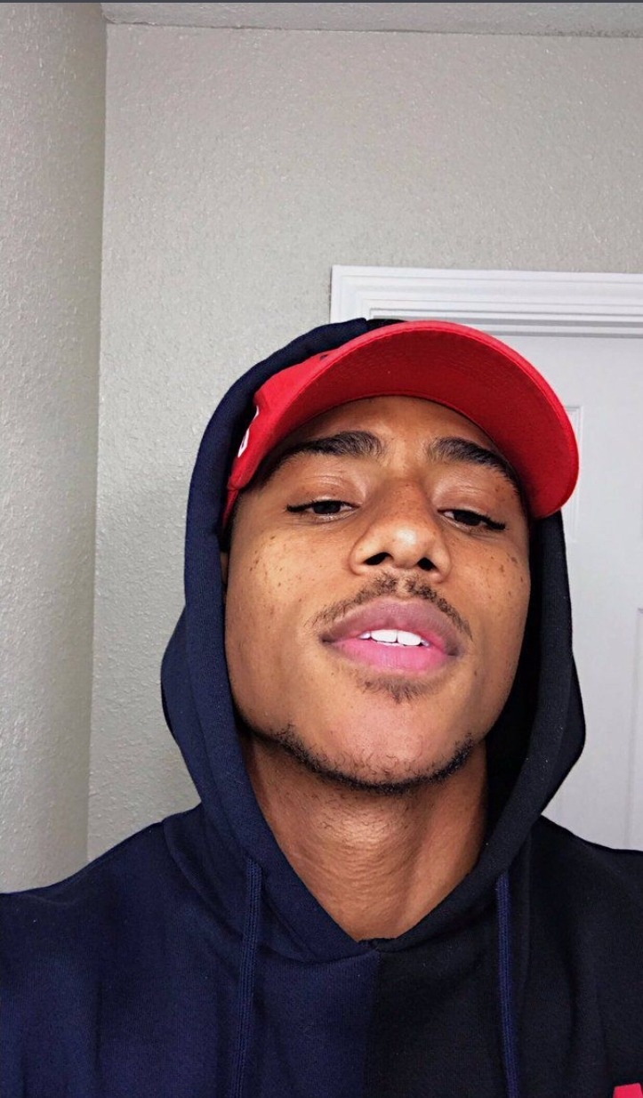 Profil de Lassana, 23 ans, Libertine à Canmore