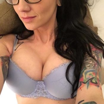 Profil de Cesarina, 39 ans, Libertine à Saint-François-Xavier-de-Viger